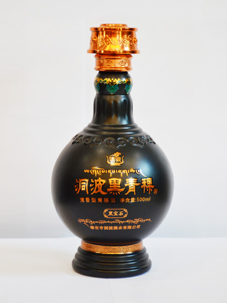 贵阳高档乳白玻璃酒瓶定制